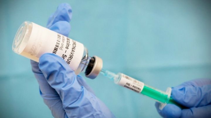 Pablo Scapellato: "Ninguna vacuna modificará el ADN"