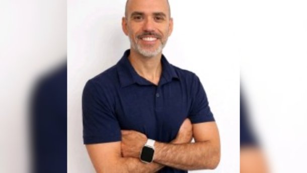 Javier Echevarrieta: “La lectura es el punto de ingreso para desarrollar la imaginación y la inteligencia”