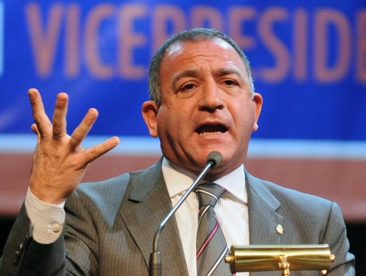 Luis Juez: "La ministra de Seguridad no puede hacerse la estúpida con las tomas"
