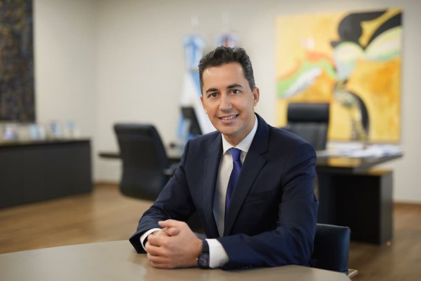 Manuel Calvo: "El ajuste fiscal no puede caer sobre las provincias. Hay que cumplir lo que establece la ley"