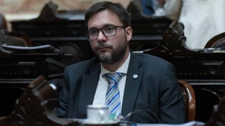 Oscar Agost Carreño: &quot;No hemos logrado un diálogo sano y maduro del presidente con los gobernadores&quot;