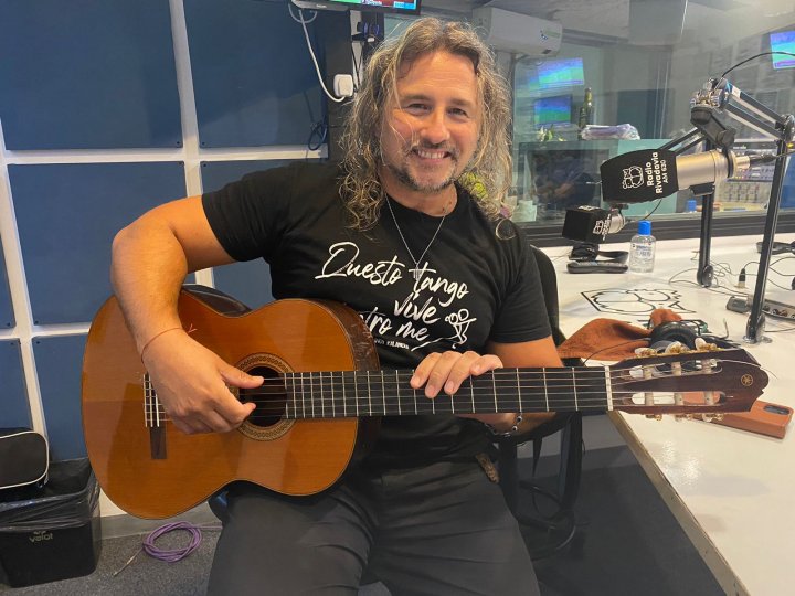 Martín Alvarado: &quot;Gracias a la música conozco muchos lugares que difícilmente hubiese llegado como turista&quot;