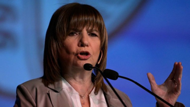 Patricia Bullrich: "Mi candidatura a&uacute;n es un tema abierto"