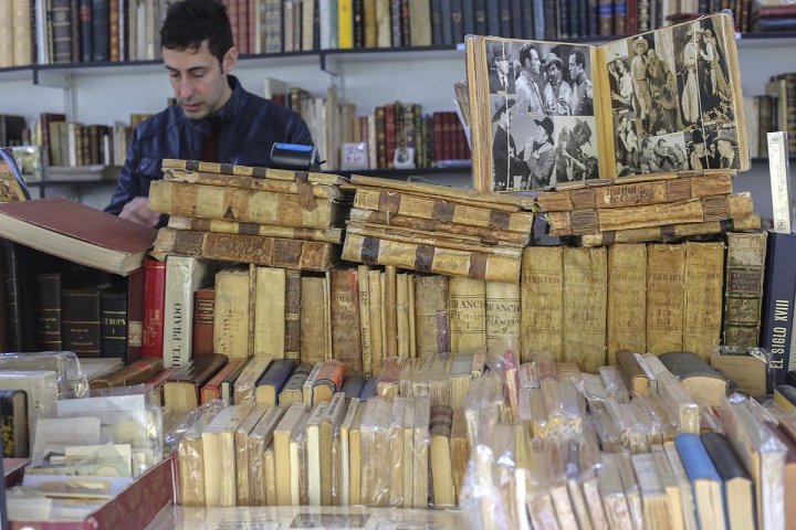 Roberto Vega: &quot;Saber leer los margenes es importante para conocer el recorrido de un libro antiguo&quot;