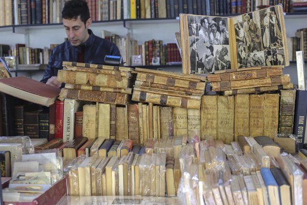 Roberto Vega: "Saber leer los margenes es importante para conocer el recorrido de un libro antiguo"