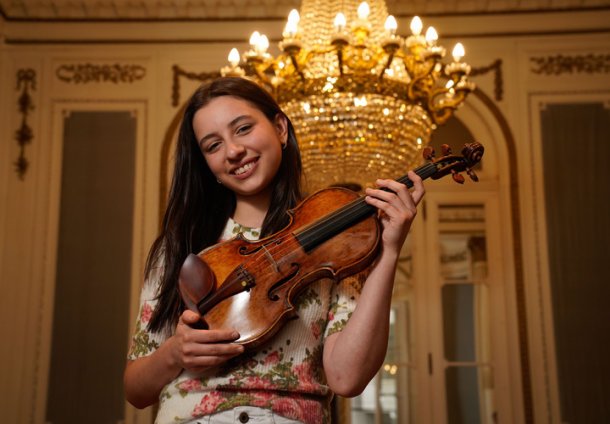 Dialogamos con Pilar Policano, violinista Argentina en Europa