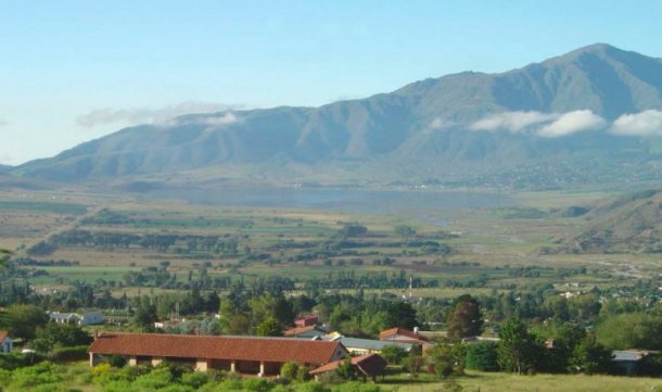 Proyecto biblioteca popular en Colalao del Valle: "Lo que más necesitamos es el dinero para los materiales más caros"