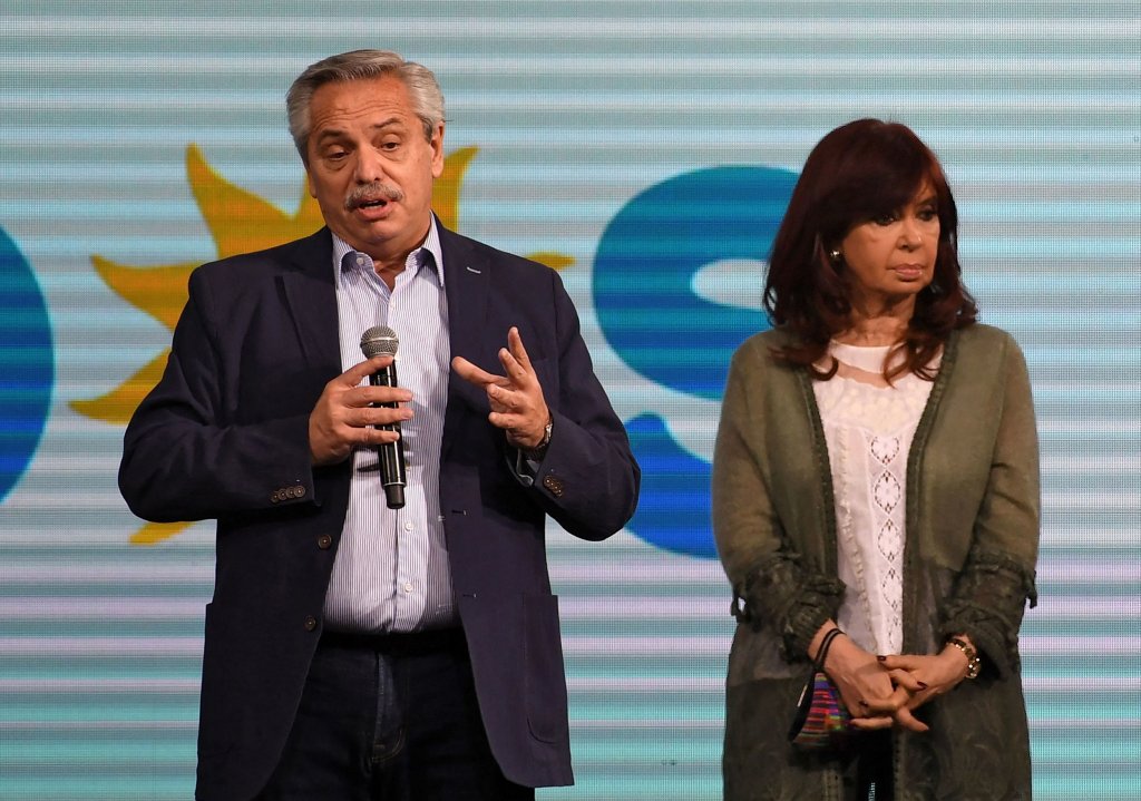 “La Argentina ya naufragó y el Gobierno ya colapsó”