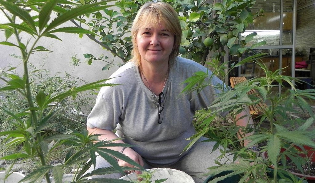 Berta Thachek: "La marihuana me devolvió a mi hija"