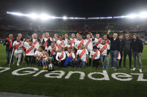 El ex jugador de River que perdió una pierna y vive con ayuda de los campeones del 86