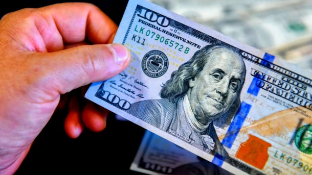 Daniel Sticco:"¿Por qué se despabilo el dólar blue?¿ Qué pasará?