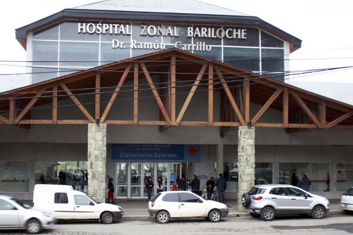 El director del Hospital Zonal de Bariloche declaró que hace tres días tienen “una ocupación del 100%”