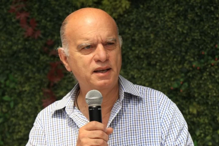 Néstor Grindetti: "En Lanús estamos con alrededor del 85% de ocupación de camas de terapia"