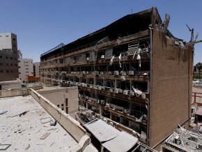 Médico del Hospital bombardeado en Israel: "Esto es un crimen de guerra, por suerte no hubo muertes ni heridos graves"