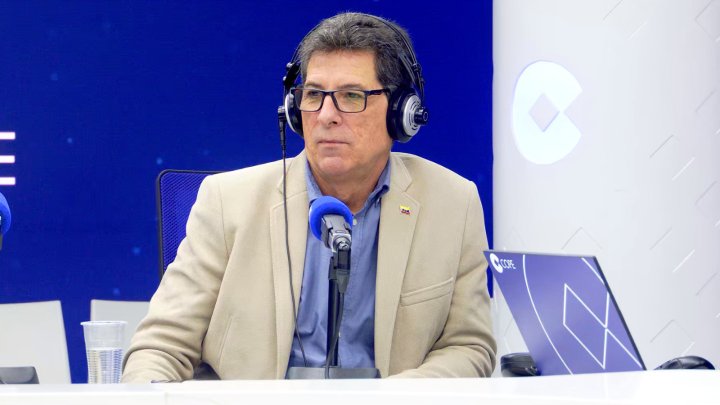 Jos&eacute; Antonio Vega: " En Venezuela no hay libertad, el pa&iacute;s es una autentica c&aacute;rcel"