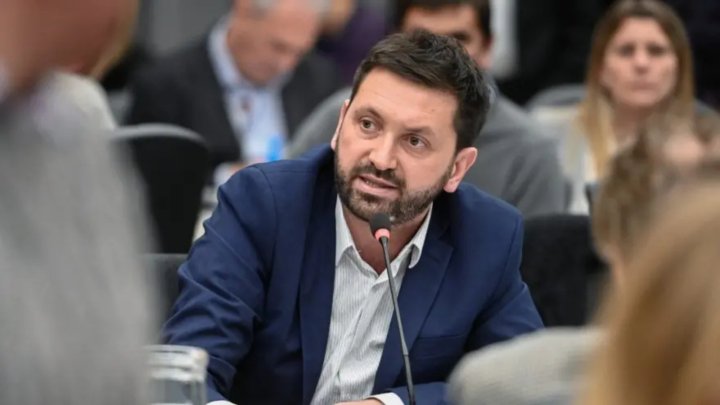 Pablo Juliano: "No tenés que ser de la SIDE para darte cuenta de que están meando fuera del tarro"