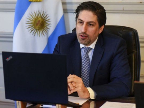 Nicolás Trotta: "Que Macri explique por qué hubo tanto retroceso en su gobierno con educación"