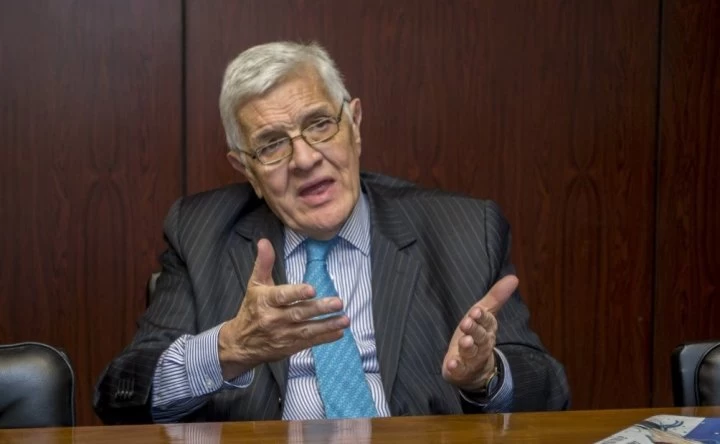 Jorge Castro: &quot;Han creado una extrema crisis y Lula se ve obligado a redefinir su política&quot;