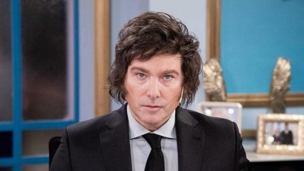 Javier Milei: "El Gobierno busca dólares para comprar tiempo y que todo le explote al próximo presidente”
