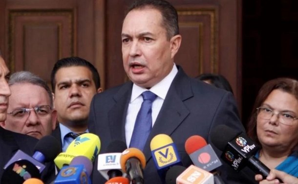 Richard Blanco: "María Corina (Machado) recibe el premio, pero es de todo el pueblo venezolano"