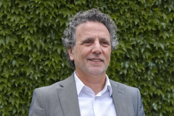 César Francis: "San Lorenzo necesita un cambio de modelo de gestión"