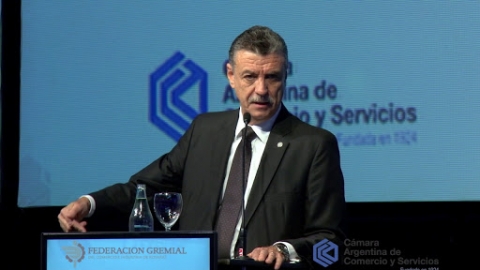 Natalio Grinmann: "Hay que impedir que fallezcan seres humanos y evitar que fallezcan empresas"   