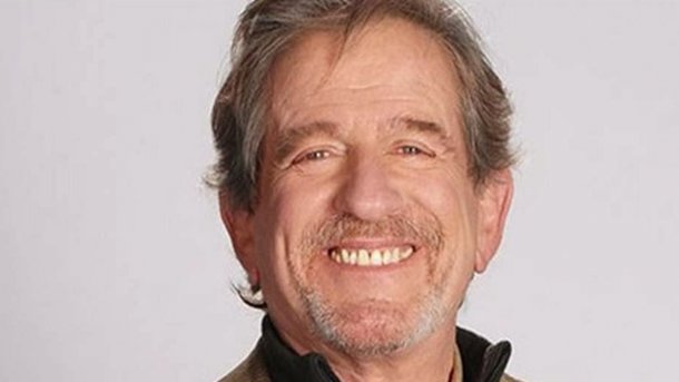 Pablo Alarcón:  "Yo nunca me quedo sentado en casa, no paro"