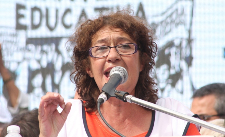 Sonia Alesso: “Hay sectores que politizan un tema tan importante como la educación”