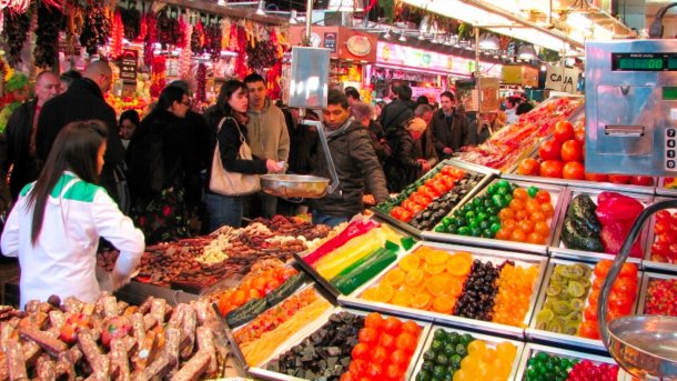 Fabián Zeta: "En el mercado central, las frutas, verduras y hortalizas de estación cuestan cuatro veces menos que en la verdulería"