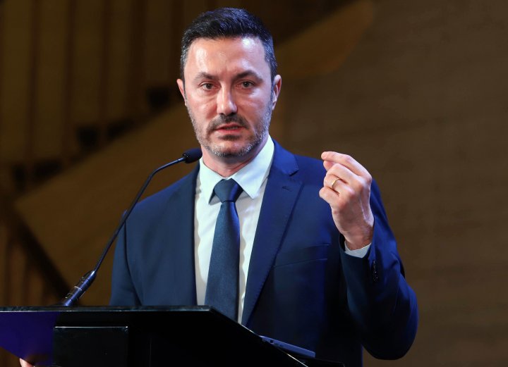 Luis Petri: &quot;Estamos tomando todas las medidas necesarias para restablecer la normalidad en el país&quot;