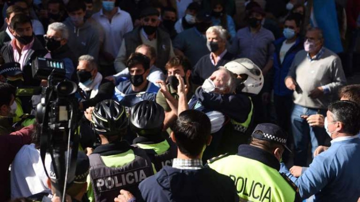 Duro testimonio de uno de los manifestantes en Tucumán: "No era necesario el nivel de violencia al que nos sometieron”