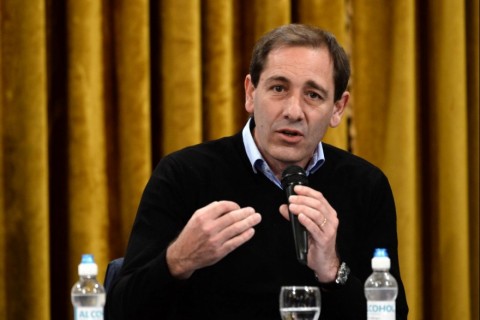 Julio Garro: "En la calle hay un clima muy adverso para el Gobierno"
