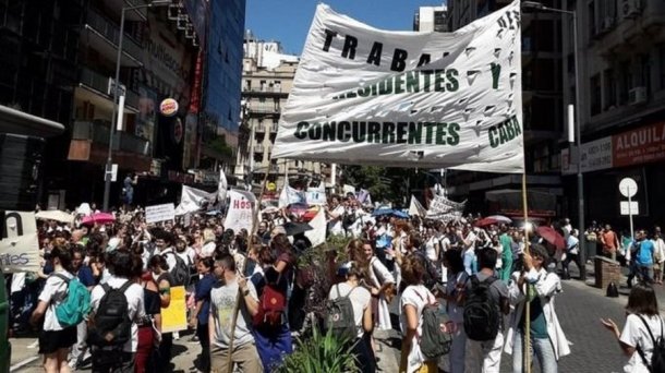 Noelia Kirikian: "Nuestro salario está por debajo de una canasta básica"