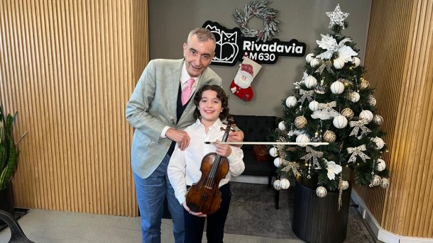 La historia de Marcos Carreras: el violinista de 12 años que deslumbra al mundo con su música
