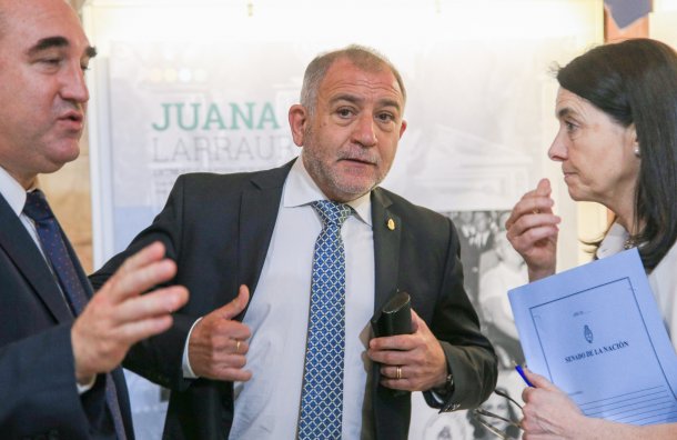 Luis Juez afirmó que el tratamiendo del DNU en el Senado era "inevitable" y adelantó que pedirá su postergación
