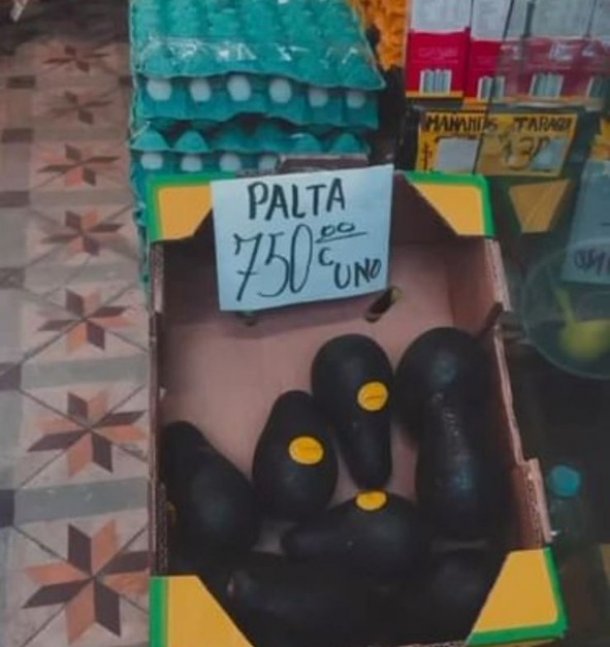 La gente compra frutas y verduras por unidad debido a la disparada de precios