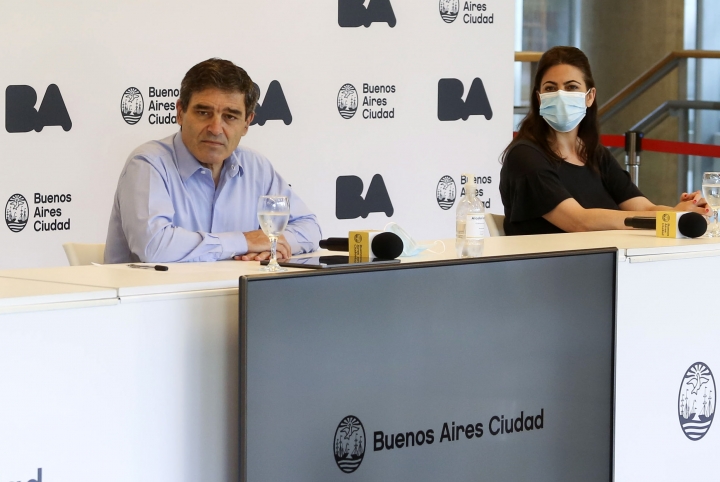 Fernán Quirós: “Hay que vacunar a los grupos de riesgo antes de la segunda ola de contagios”