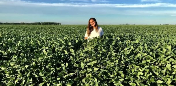 Ivana Vidal: "La juventud tiene ganas de volver a vivir en el campo y trabajar los tambos"
