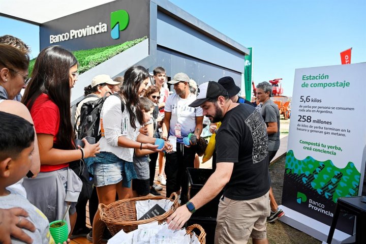 Expoagro: Banco Provincia lanzó préstamos en dólares a tasa 0%