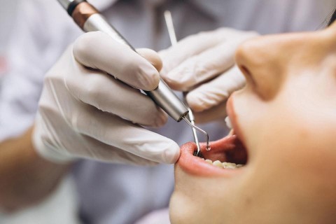 Reclamo de los profesionales odontólogos ante la dificultad en el financiamiento de los servicios