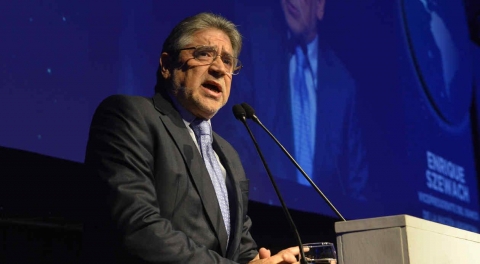 Enrique Szewach: "No es una cuestión de cambiar personas sino de cambiar una política"
