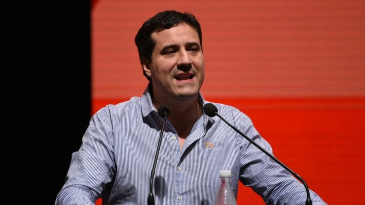 Maximiliano Abad: "El presupuesto tiene que ser realista, sincero, atender las cuestiones urgentes y tener una visión estratégica: la Argentina se va a desarrollar a partir de la producción y la industria."