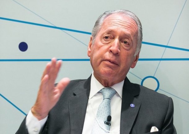 Daniel Funes de Rioja: "No se puede parar a la industria"