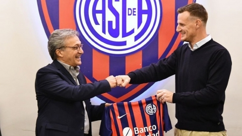Mauro Cetto: "Tenemos un plantel de mucha jerarquía y buscamos a un entrenador que les llegue"