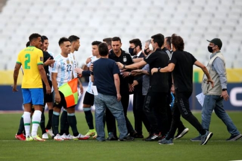 Gustavo Segré: "Creo que no fue una avivada de los jugadores argentinos"