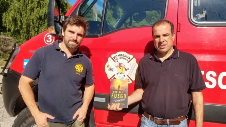 Benjamín Reynal sobre los bomberos que murieron en un incendio en 3 de Febrero: “Nos llama la atención porque aparentemente estaban sin los equipos de respiración”