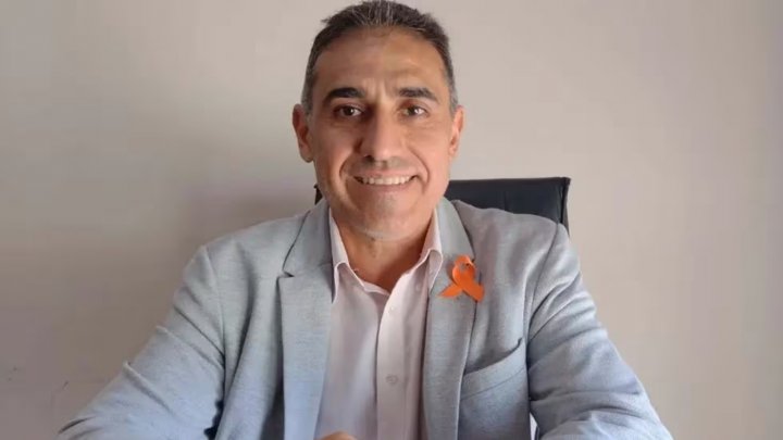 El juez Claudio Mazuqui se convirtió en cartero para informar una adopción
