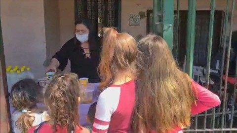 Merlo: desde un comedor denuncian que les sacan comida por no militar para el oficialismo