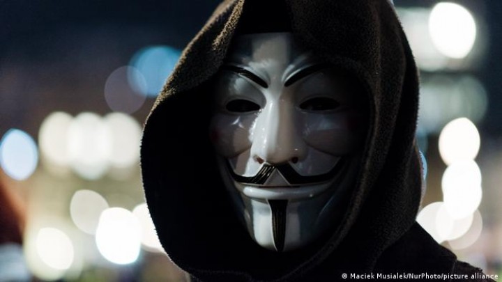 ¿Qué es el grupo hacker Anonymous?