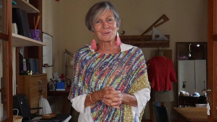 Lucila Cavanagh convirtió su creación &quot;Tejer con Lucila&quot; en un verdadero show para miles de seguidores, que Amazon transformó en un best seller